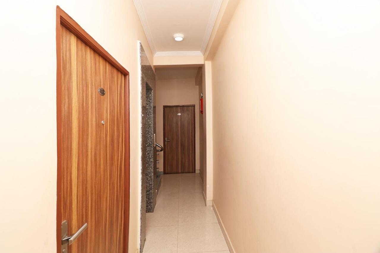 Hotel Bleue Mont Varanasi Exterior foto