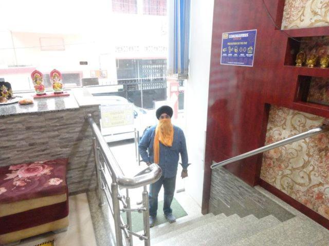 Hotel Bleue Mont Varanasi Exterior foto